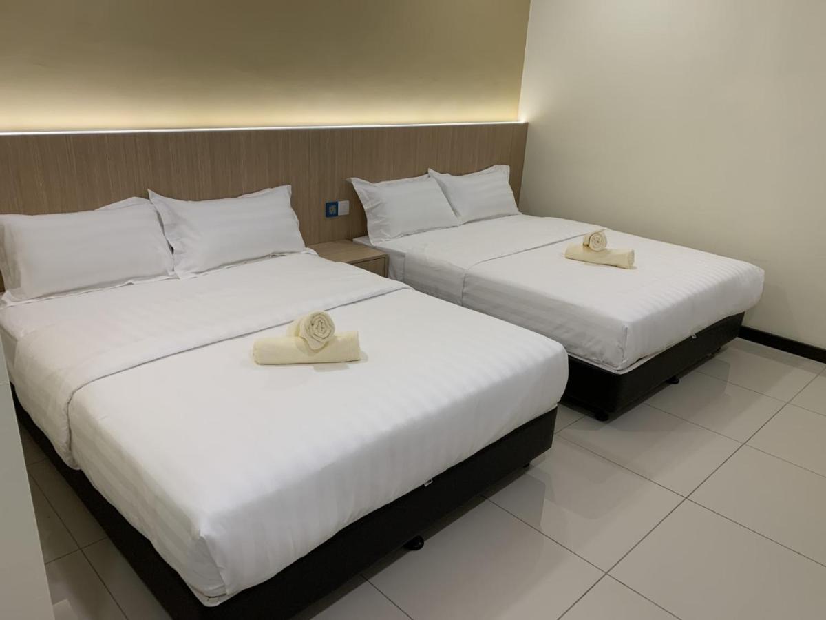 M Quality Hotel グア・ムサン エクステリア 写真