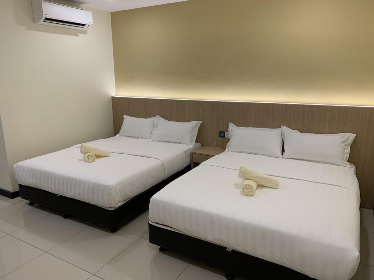 M Quality Hotel グア・ムサン エクステリア 写真