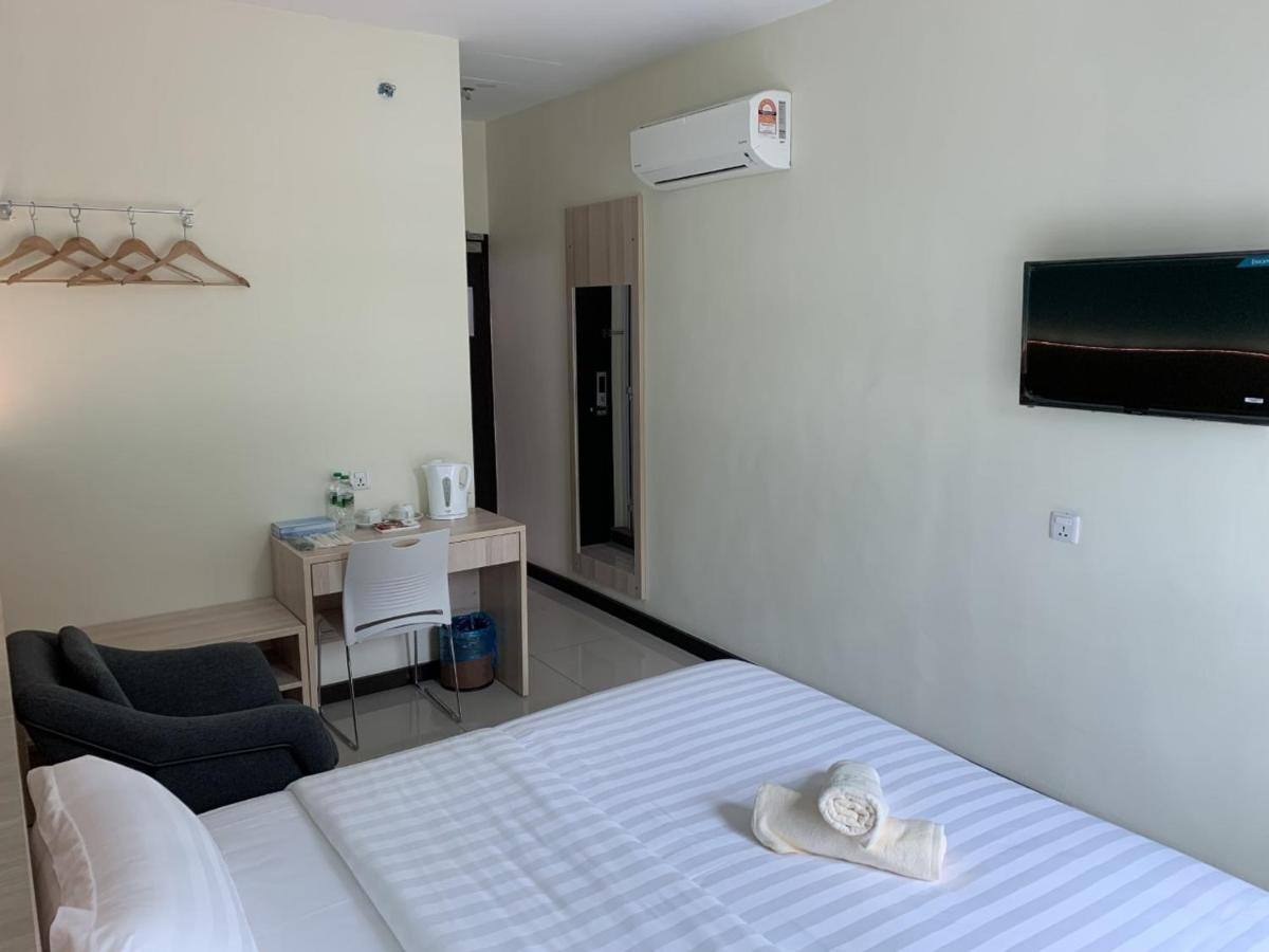 M Quality Hotel グア・ムサン エクステリア 写真